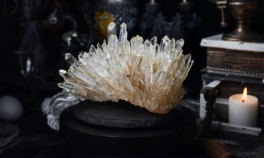The spiritual power of Himalayan crystal jewelry